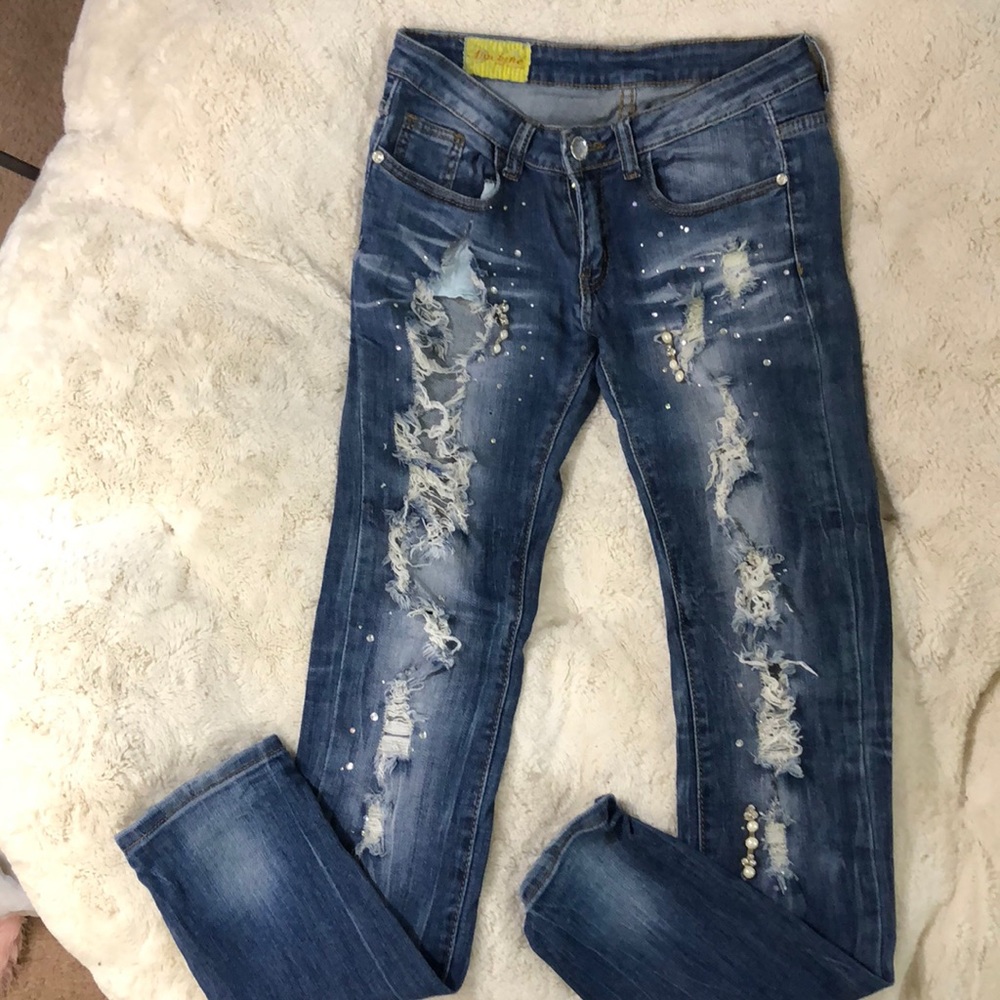 Ripped jeans